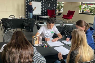 Młodzież rysuje o prawach człowieka! Komiksowe warsztaty za nami