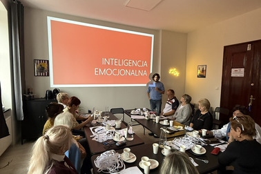 Warsztaty o inteligencji emocjonalnej dla seniorów